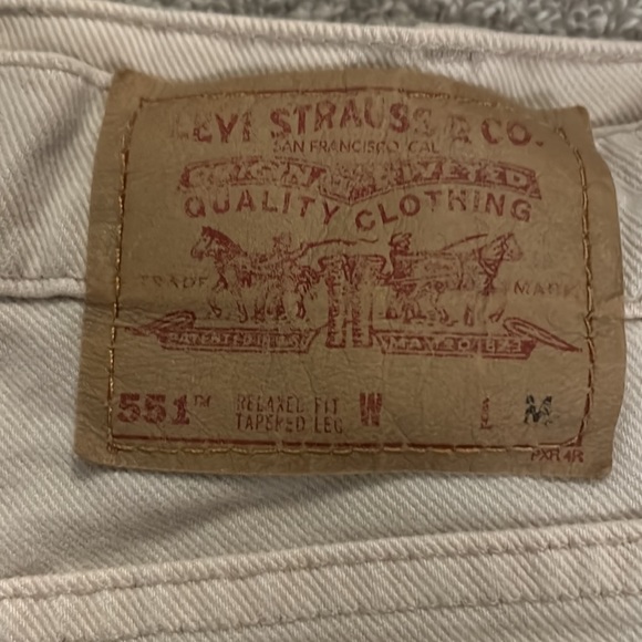 Vintage Levi’s 551 Cutoff Shorts - Picture 3 of 4